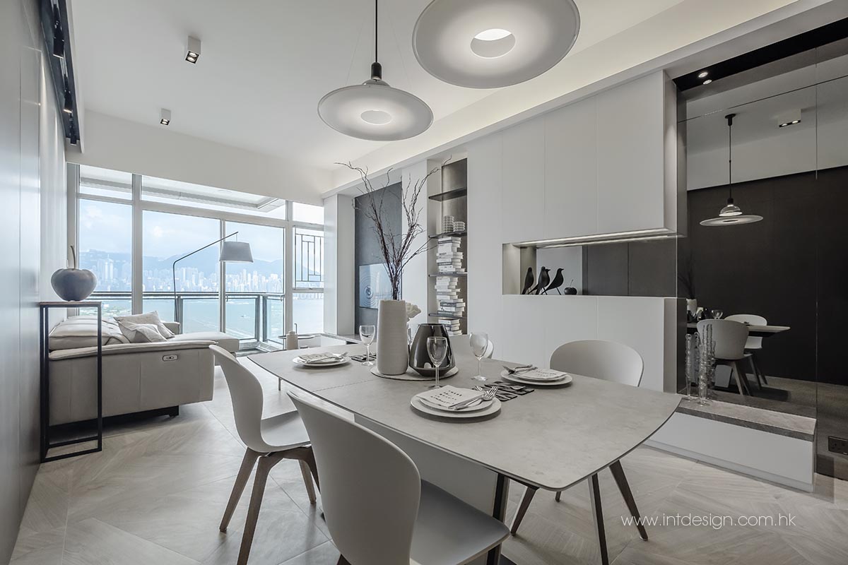 Mirror Wall in One Silversea's Interior Design